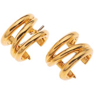 PAIR OF 18K YELLOW GOLD EARRINGS Post and snap lock. Weight: 16.2 g. Size: 0.43 x 0.62" (1.1 x 1.6 cm)
