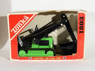 2 Tonka Made in Japan Steel Crane Digger Toy Group