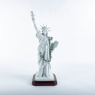 Statue Of Liberty 01007563 - Lladro Porcelain Figure
