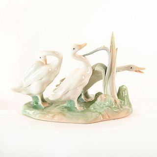 Geese Group 01004549 - Lladro Porcelain Figure