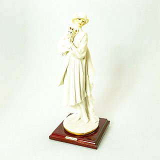Florence Giuseppe Armani Figurine, 0486F Lady With Yorkshire