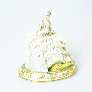 Luigi Fabris Porcelain Lace Figurine, An Elegant Lady
