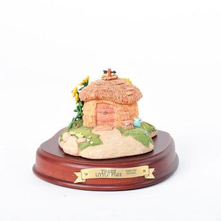 Disney's Enchanted Places Figure, Fifer Pig's Straw House