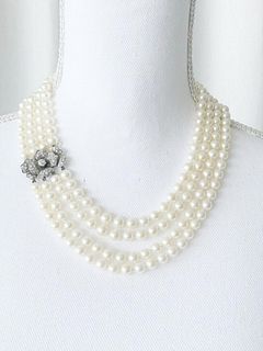 Fresh water Pearls Necklace, 18k Gold and Diamond clasp