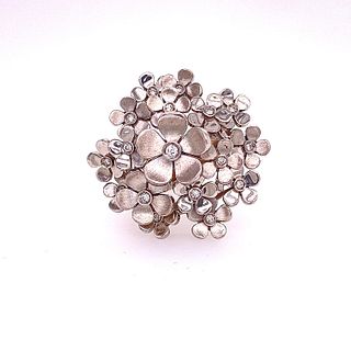18K White Gold and Diamonds movile flower Ring "NATAN"