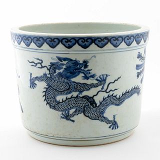 CHINESE BLUE & WHITE MYTHICAL BEASTS JARDINIERE