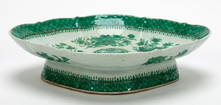 CHINESE EXPORT, GREEN FITZHUGH, FOOTED BOWL
