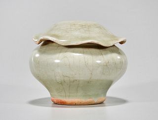 Chinese Yuan-Style Porcelain Covered Jar