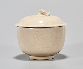 Chinese White Glazed Ceramic Covered Box
