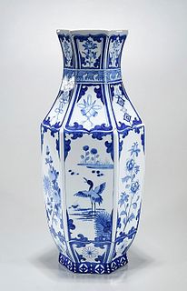 Chinese Blue and White Porcelain Hexagonal Vase