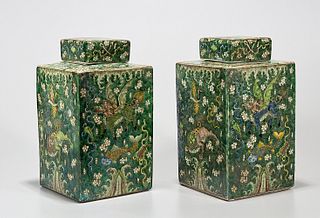Pair Chinese Famille Verte Porcelain Four-Faceted Covered Containers
