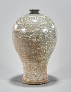 Korean Celadon Glazed Meiping Vase