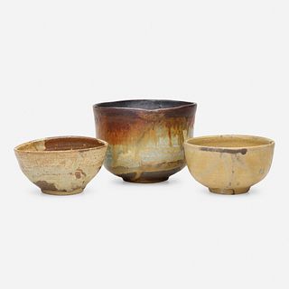 Toshiko Takaezu, Vessels, set of three
