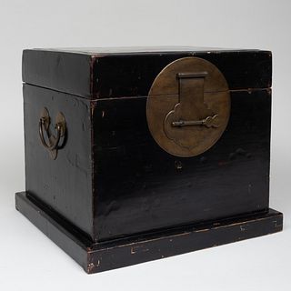 Chinese Black Lacquer Square Trunk