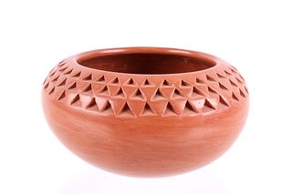 Hopi-Tewa Garnet Pavatea Redware Textured Bowl