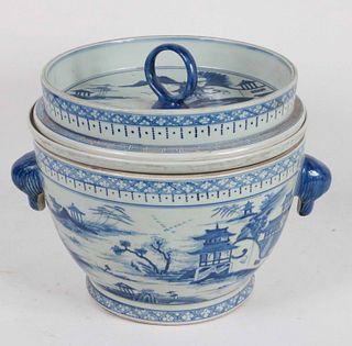 Large Chinese Blue-and-White Covered Jar
