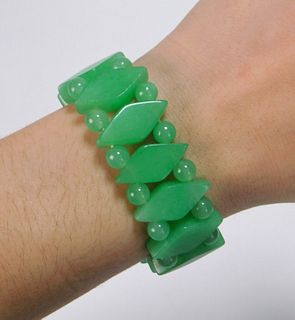 Chinese Carved Jadeite Bracelet