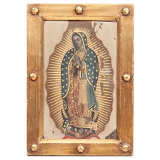 ANÓNIMO Virgen de Guadalupe Óleo sobre lámina Enmarcado 33 x 23 cm con marco