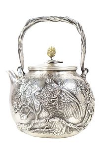 Japanese Silver Teapot, Miyamoto Kin (1890-1910)