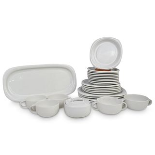 (26 Pc) Rosenthal Studio-Line Porcelain Set