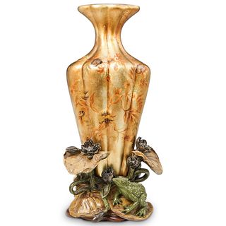 Henry Dai Lilly Pad Frog Vase