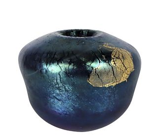 Eickholt Iridescent Glass Vase
