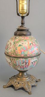 Chinese Rose Medallion Ball Oil Lamp
electrified
height 21 inches
Provenance: The Estate of Diana Atwood Johnson
