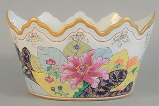 Chinese Tobacco Leaf Porcelain Pot
having scalloped edge and painted tobacco leaf and flowers
height 6 inches, length 10 1/4 inches
Provenance: The Es