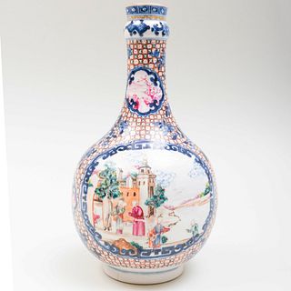 Chinese Export Porcelain Mandarin Palette Bottle Vase