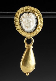 Roman Gold and Sardonyx Cameo Earring