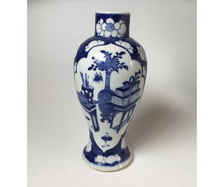 Chinese Blue & White Vase Kangxi Qing Period