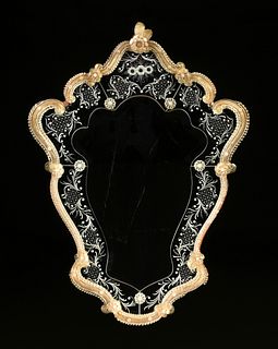 A VENETIAN ROCOCO STYLE GILT AND CLEAR GLASS MOUNTED ETCHED MIRROR, EARLY 20TH CENTURY, 
