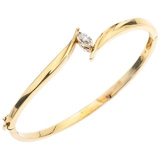 DIAMOND BRACELET IN 14K YELLOW GOLD  Rigid. Box clasp with 8-shaped safety. Weight: 12.5 g.