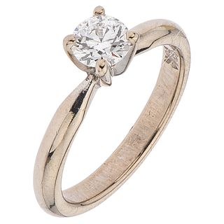 SOLITAIRE RING WITH DIAMOND IN 14K WHITE GOLD Weight: 2.7 g. Size: 4 1 Brilliant cut diamond ~ 0.35 ct 