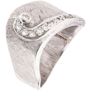 RING WITH DIAMONDS IN 14K WHITE GOLD Weight: 6.2 g. Size: 7 10 Brilliant cut diamonds and cut 8x8 ~ 0.12 ct