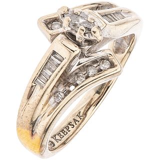 14K WHITE GOLD DIAMOND RING Shows wear. Weight: 4.5 g. Size: 6 1 Marquise cut diamond ~ 0.10 ct 