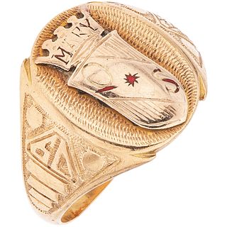 RING IN 18K YELLOW GOLD Weight: 5.2 g. Size: 6