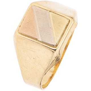 RING IN 14K YELLOW GOLD Weight: 2.8 g. Size: 8