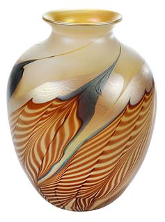 Large Iridescent Pulled Feather Art Glass Vase