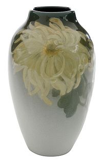 Rose Fechheimer Rookwood Chrysanthemum Vase 