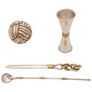 MIXED LOT MEXICO, 20TH CENTURY TANE Silver with vermeil Consists of sphere, spoon, letter opener and jigger. Different models 471 g
