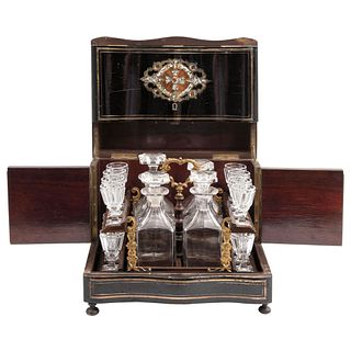 LIQUOR BOX EARLY 20TH CENTURY NAPOLEÓN III Style Ebonized wood decorated with mother-of-pearl shell applications 10.6 x 12.9 x 9.4" (27 x 33 x 24 cm)