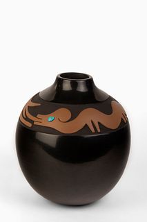 San Ildefonso, Dora Tse-Pe, Carved Blackware Jar, 1979