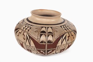 Hopi, Attributed to Dawn Navasie, Polychrome Jar, 1987