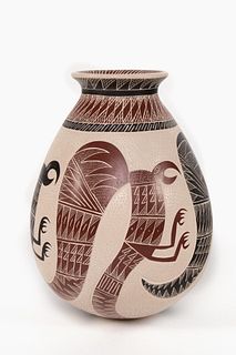 Mata Ortiz/Casas Grandes, Eleuterio Pina, Polychrome Jar with Sgraffito Designs