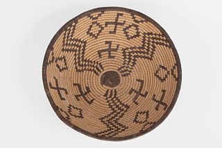 An Apache Basketry Tray with Whirling Logs, ca. 1920