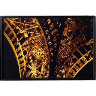 Ellen Kaplowitz, Eiffel Tower photograph