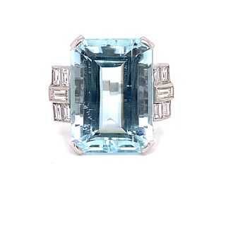 Platinum Diamond Aqua RingÊ