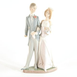 Matrimony 1011404 - Lladro Porcelain Figure