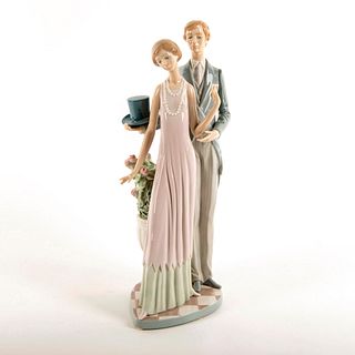 High Society 1001430 - Lladro Porcelain Figure